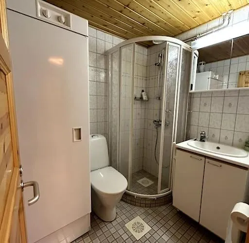 Saajopolku 4 아파트