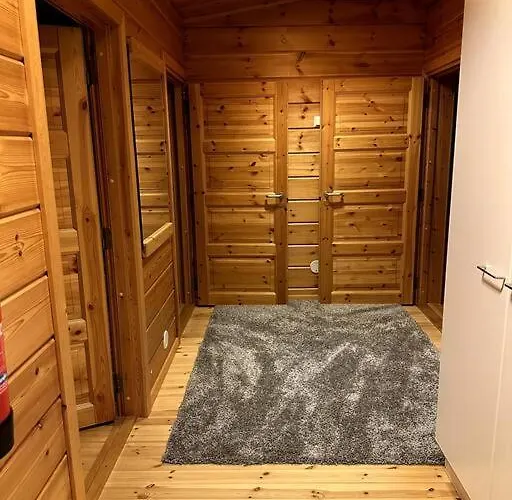 Saajopolku 4 아파트 사리셀카